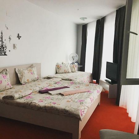 Hotel Casa Mario à Băile Felix Extérieur photo